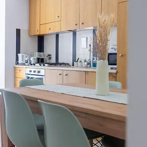Homes - S Camillo - Near Trastevere Apartamento